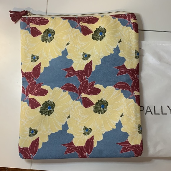 RACHEL PALLY fold over clutch - Picture 4 of 6